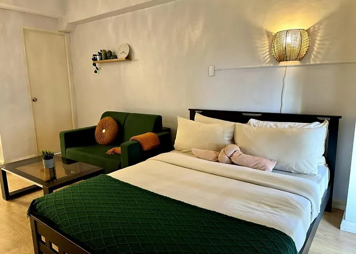Charming Studio In Greenbelt Makati - Near Malls! *