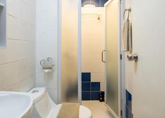 Charming Studio In Greenbelt Makati - Near Malls! Apartamento