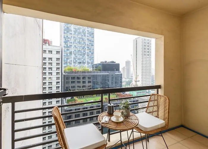 Charming Studio In Greenbelt Makati - Near Malls! *